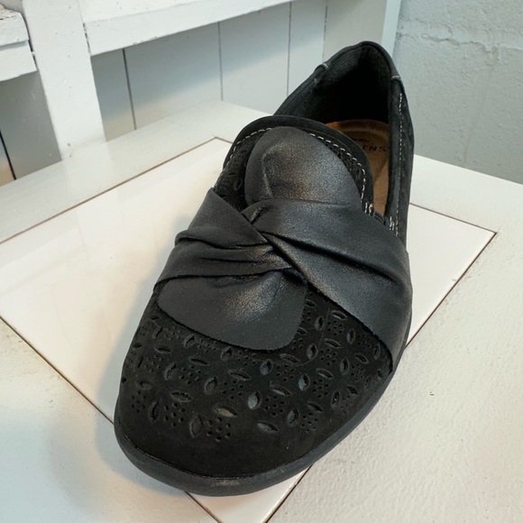 Earth Origins Finley Black Slip Ons Lightweight Loafer Comfort Flats Women’s 6.5 - Picture 6 of 12